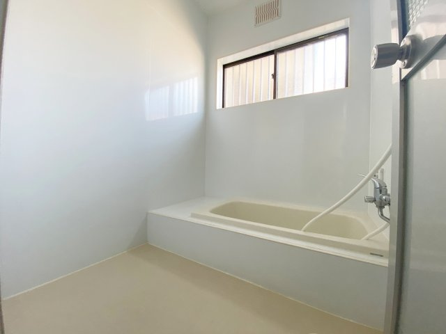 中古戸建　千代川町小林西芝の浴室