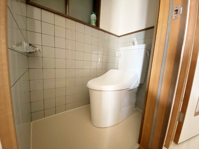 中古戸建　千代川町小林西芝のトイレ