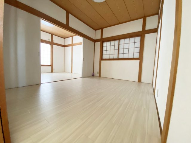 中古戸建　千代川町小林西芝の洋室