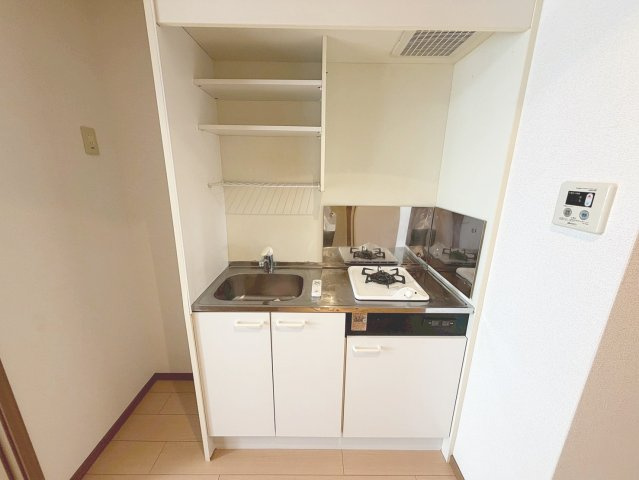 エクセレント宝塚東のキッチン