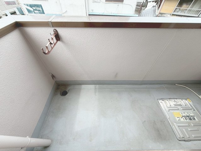エクセレント宝塚東のバルコニー