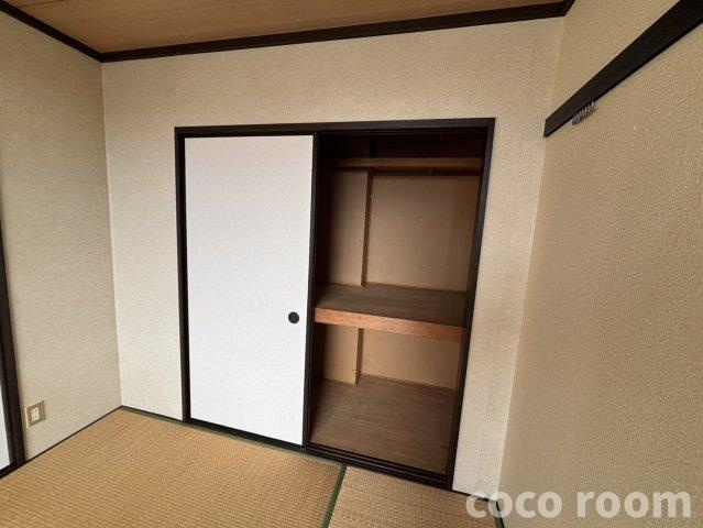 高洲南ハイツの収納