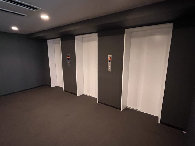 【ロビー】