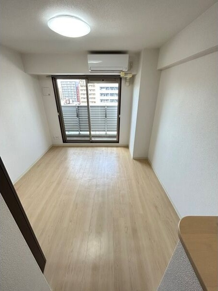 La Douceur今池の居間・リビング