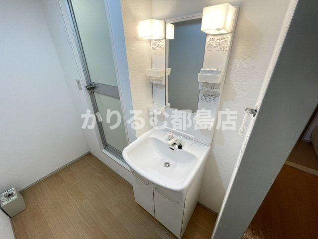 都島北通りマンションの洗面所