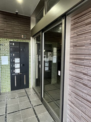 【エントランス】 | Studie TOBIHATA | 即日案内可能です♪現地待ち合わせOK！どの物件でも当社でお得にご案内できますのでまとめて内覧ください♪