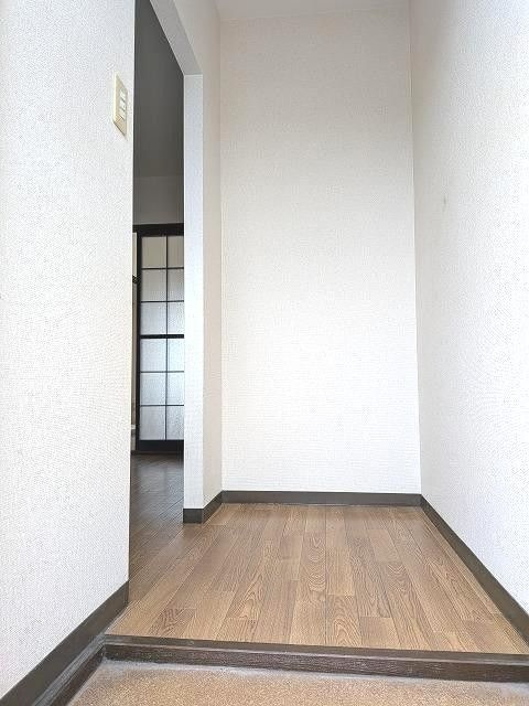 フォーブル相川　Ｂの玄関