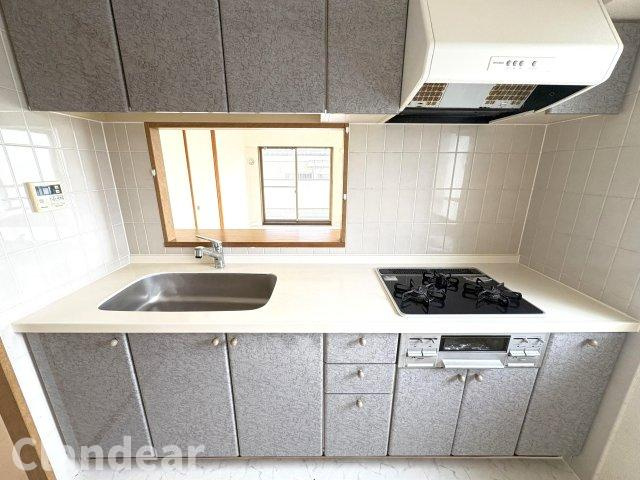 藤和シティコープ松戸小根本のキッチン|ドキドキの新生活も、安心してスタート。ぴったりの住まいを見つけませんか？クランディアが一緒に住まい選びをサポートします‼　まずは、お気軽にお問合せください　＃クランディア