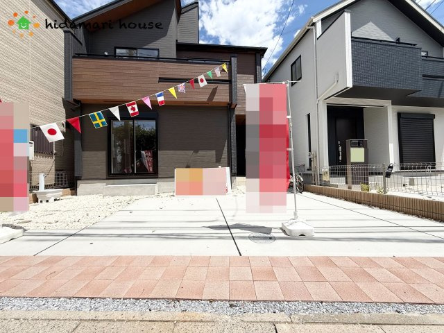 桶川市坂田　新築戸建　ブルーミング02の駐車場