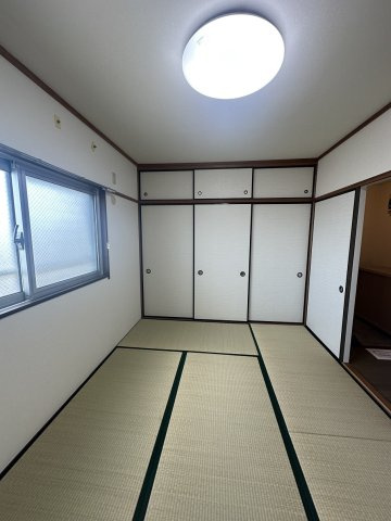 レ・セゾン菰口の和室