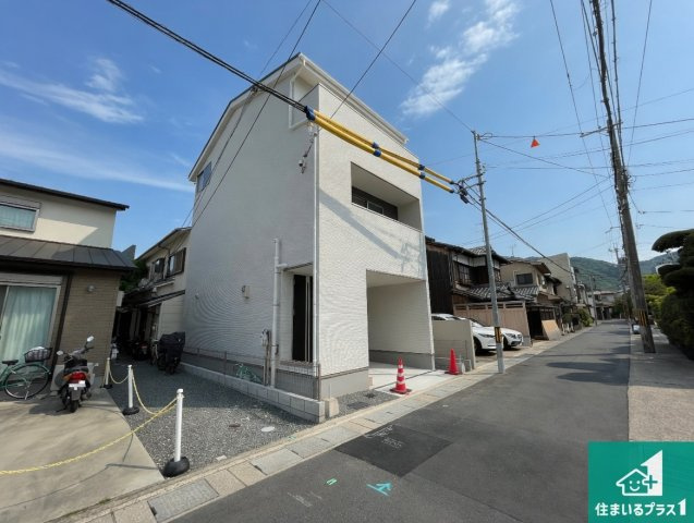 ★1(土)2(日)現地見学可能！★京都市右京区嵯峨伊勢ノ上町　第1期　新築一戸建ての外観|安心の10年保証！外観を美しく保ち、雨水で汚れを落とします！気になることがありましたら、お気軽にお問い合わせください！