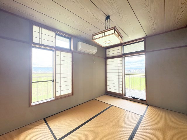 磯城郡田原本町大字八尾の和室|落ち着いた雰囲気の和室６帖　押入れ付きです