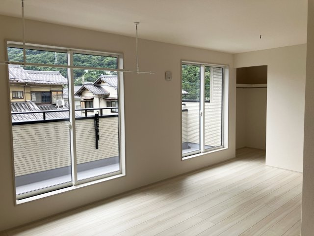【その他】 | 桂坂 大枝北沓掛町三丁目 新築一戸建 | ２階　洋室10.5帖（4.5帖+6帖）