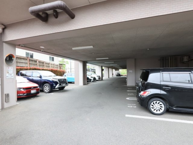 ロフティ筑紫野の駐車場
