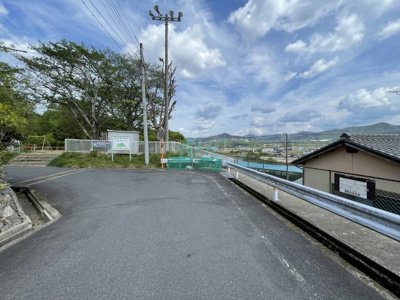 【前面道路含む現地写真】 | 稲津３丁目