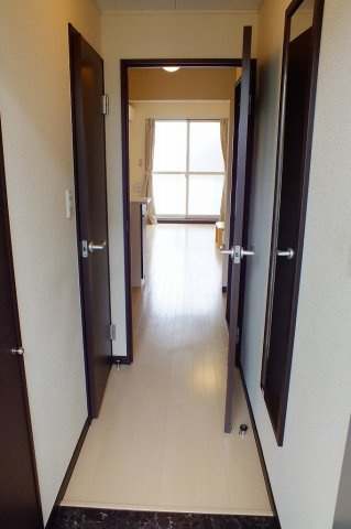 レオネクストグランパール久住の玄関