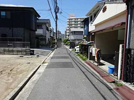南区東雲本町１丁目の周辺