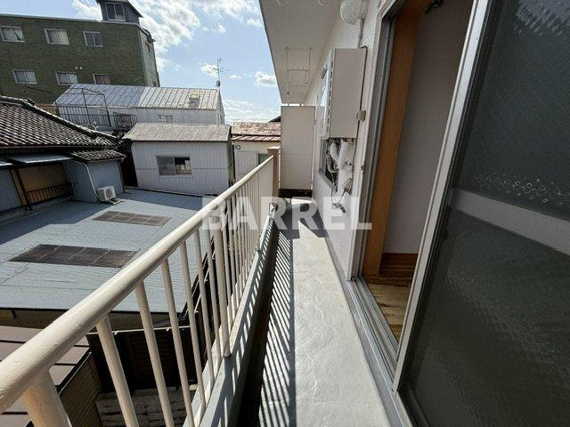 ハイツ百楽荘のバルコニー