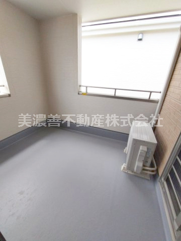 ６６８９０　岐阜市西川手新築戸建のバルコニー