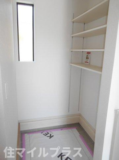 【玄関】 | 郡山市富田町丸山新築一戸建て2棟 | きれいな玄関です