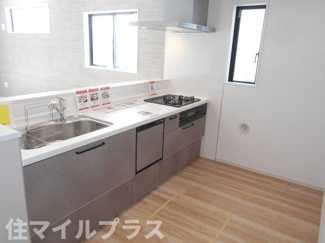 【キッチン】 | 郡山市富田町丸山新築一戸建て2棟 | コンパクトなキッチンで掃除もラクラク