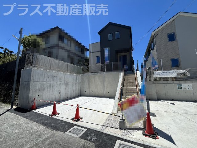 【外観】 | 福岡市南区若久6丁目25-1期　4号棟（全4棟）【仲介手数料無料・0円】 | 現地写真。プラス不動産販売なら、現場の全ての棟をまとめてご見学頂けます。