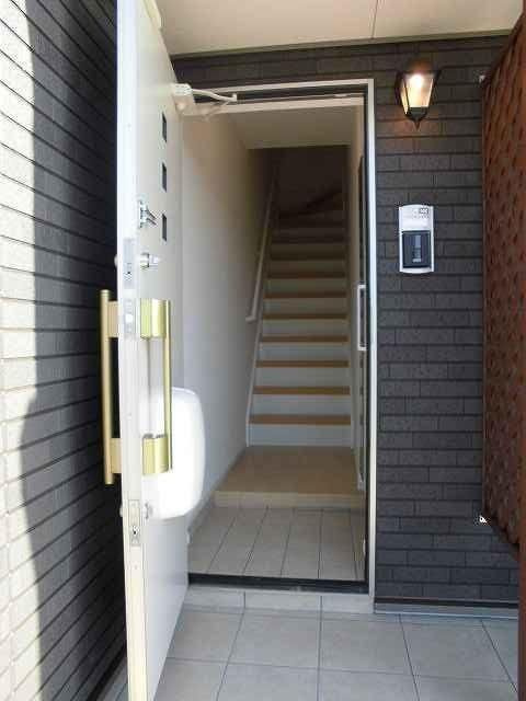 ヴィクトリー　Ⅲ　　刈谷市近郊の賃貸はクラスホーム刈谷店の玄関