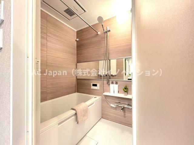 大島スカイハイツの浴室|掃除のしやすさ・収納の便利さなど、おふろを使う人、お手入れする人、みんなにとっての「しあわせ性能」を追求したバスルームを採用いたしました。