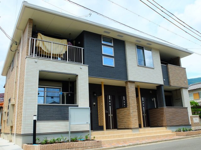 丹波市柏原町北中のアパートの外観|柏原駅徒歩圏内で便利です(^^♪