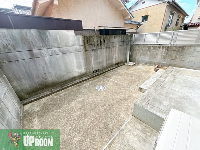 アイニティの庭