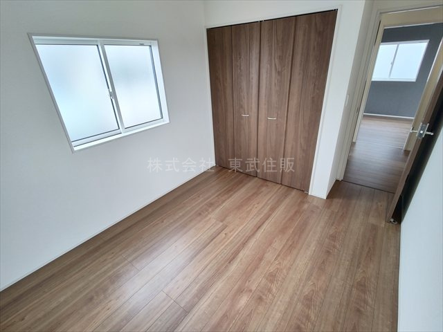 【子供部屋】 | 川越市大塚2丁目　全2棟　1号棟 | 洋室5.25帖、お子さんのためのお部屋にいかがでしょうか