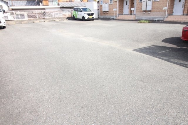 IMAGINE　HOUSEの駐車場