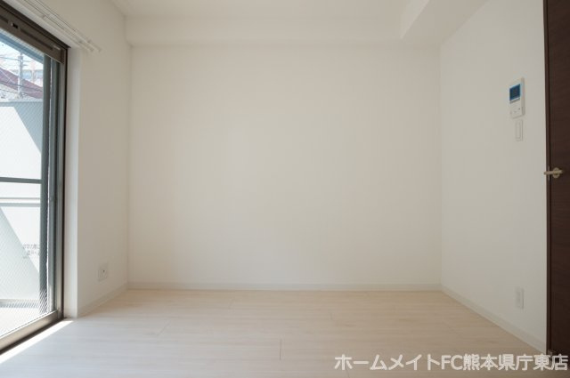 熊本市中央区九品寺３丁目の賃貸マンションの居間・リビング