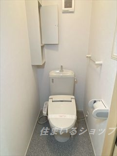 エテルノ　デーア　Ｂのトイレ|シャワートイレ・収納あり