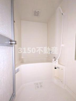リンピア水主町の浴室