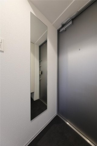 スワンズシティ神戸湊川 IIの玄関|建築中のためモデルルームのお写真になります。