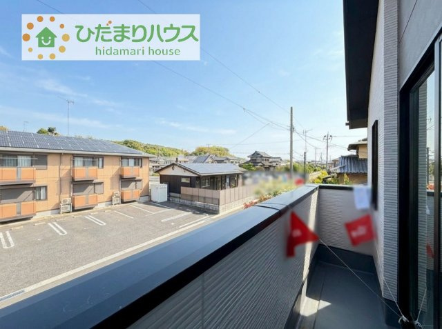 【バルコニー】 | 土浦市木田余1期　新築戸建　2号棟 | ワイドなバルコニーで、ご家族全員のお洋服もらくらく干せちゃいます( *´艸｀)