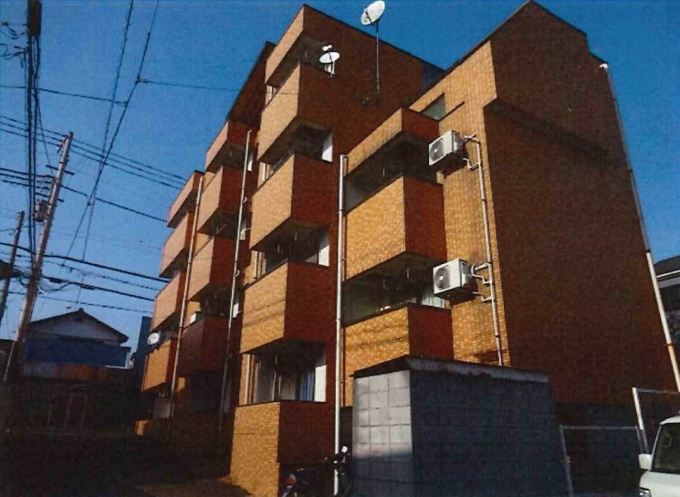 狭山市大字東三ツ木のアパート