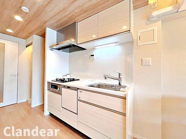 関屋ステーションハイツのキッチン|ドキドキの新生活も、安心してスタート。ぴったりの住まいを見つけませんか？クランディアが一緒に住まい選びをサポートします‼　まずは、お気軽にお問合せください　＃クランディア