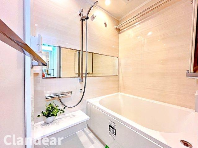 関屋ステーションハイツの浴室|ドキドキの新生活も、安心してスタート。ぴったりの住まいを見つけませんか？クランディアが一緒に住まい選びをサポートします‼　まずは、お気軽にお問合せください　＃クランディア