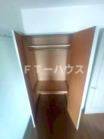 フジ・ヴェール毘沙門堂の収納