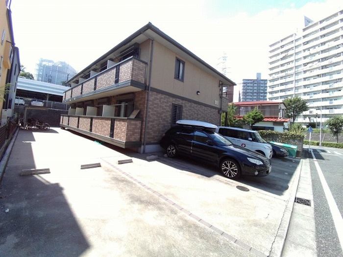 アンソレイユ港南台