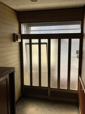 【玄関】 | 秋田県大館市比内町扇田字庚申岱 借地戸建