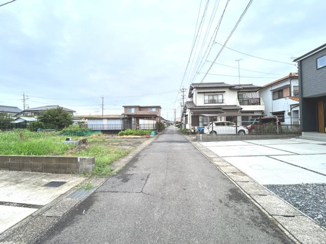 リーブルガーデン　一宮市浅井町大野　全1区画分譲の前面道路含む現地写真|■前面道路　■ヤマダ不動産　株式会社リライフ　
■夢のマイホーム購入をフルサポートします！