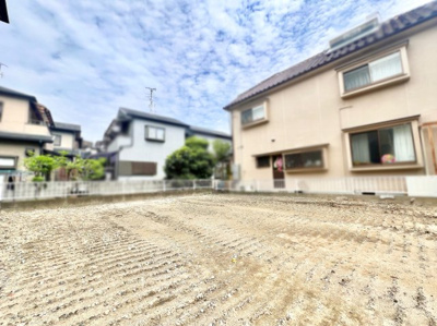 【外観】 | 宇治市伊勢田町砂田　土地 | スーパー・コンビニが徒歩5分圏内と日々のお買い物もラクラク。