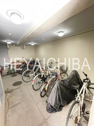 グランデール上野のその他共用部分|駐輪場