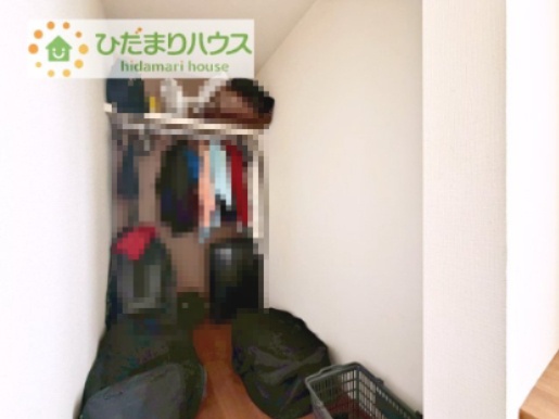 【収納】 | 阿見町よしわら２丁目　中古戸建 | お洋服が多い方も安心のウォークインクローゼット！