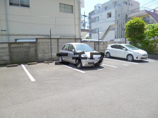 グランドコート大森北の駐車場|★駐車場★