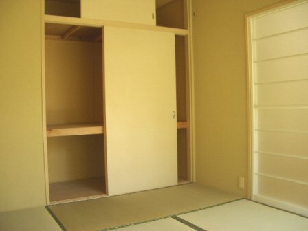 グラーツ西治の収納|収納押入れあります