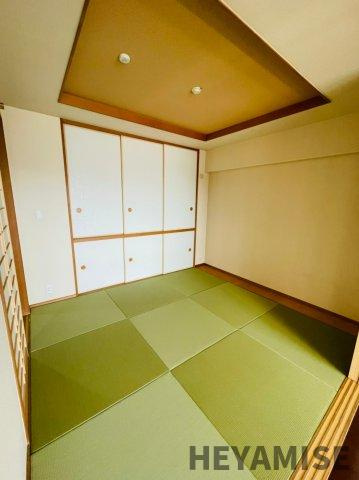 サーパス平野町の和室